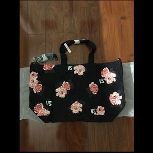 Victoria Secret Weekender